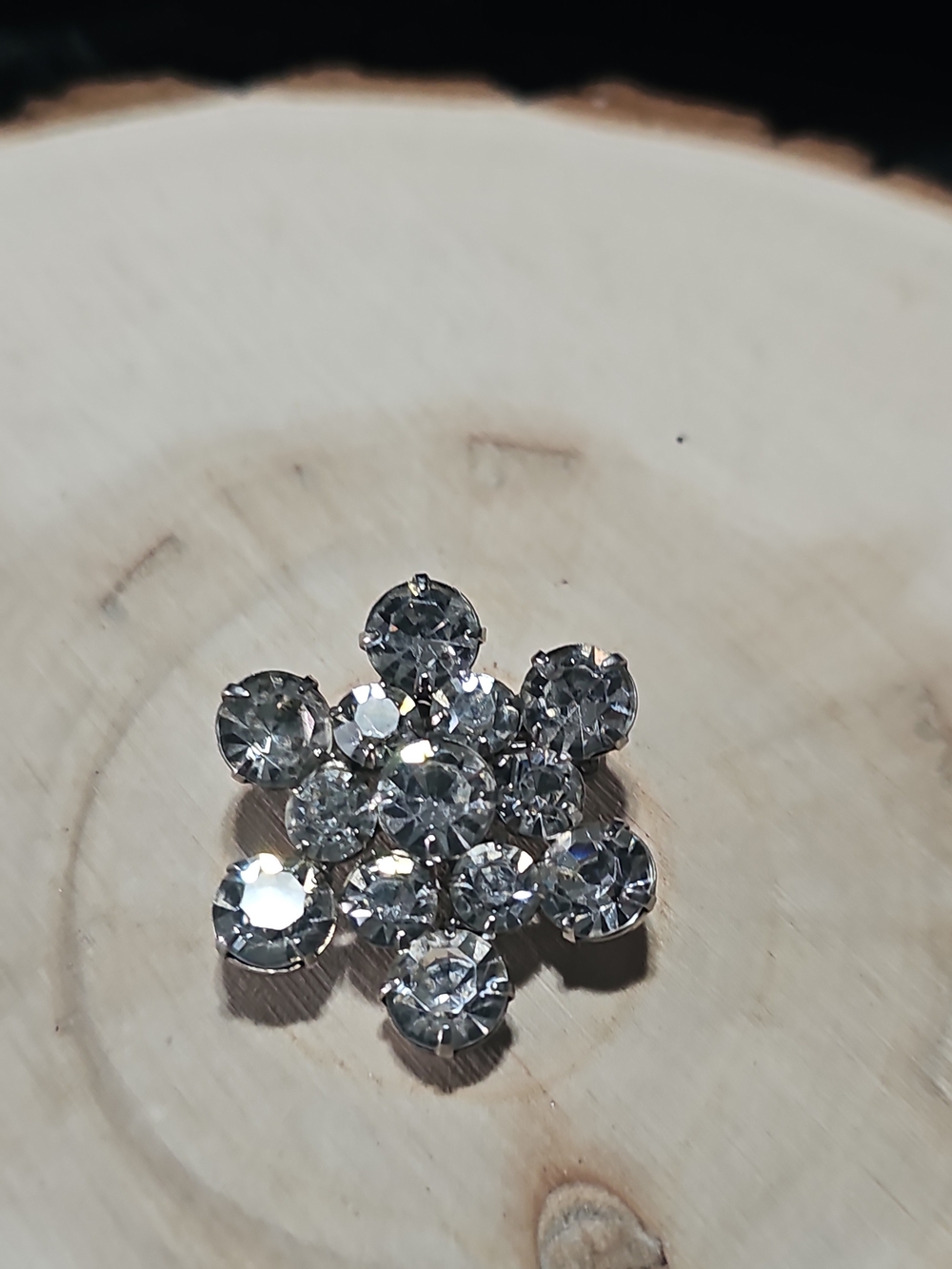 Crystal Cluster Flower Pin Brooch - Silver Clear